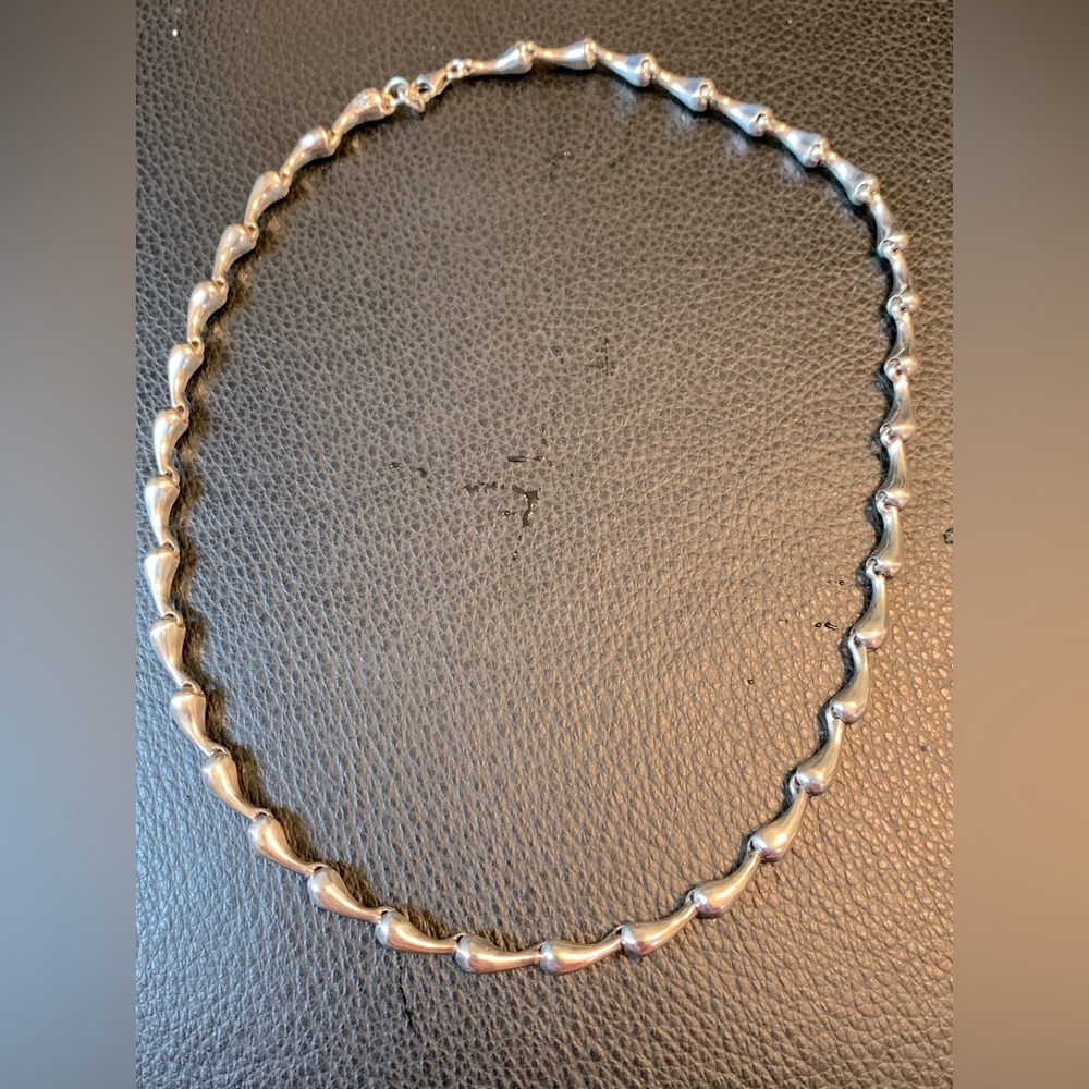 Elsa Peretti continuous teardrop necklace.  Sterling silver
